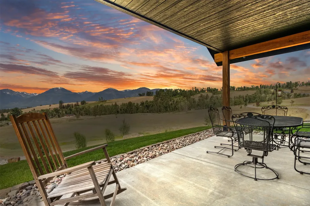 559 Stage Springs Lane Stevensville MT 59870