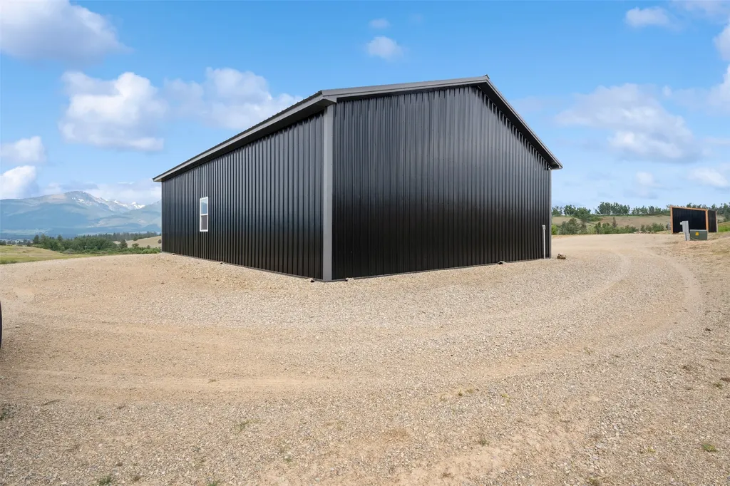 559 Stage Springs Lane Stevensville MT 59870