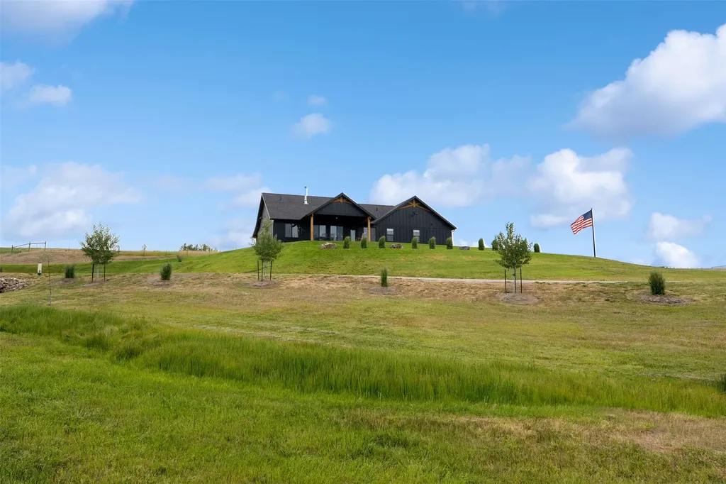 559 Stage Springs Lane Stevensville MT 59870