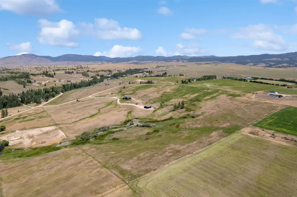 559 Stage Springs Lane Stevensville MT 59870