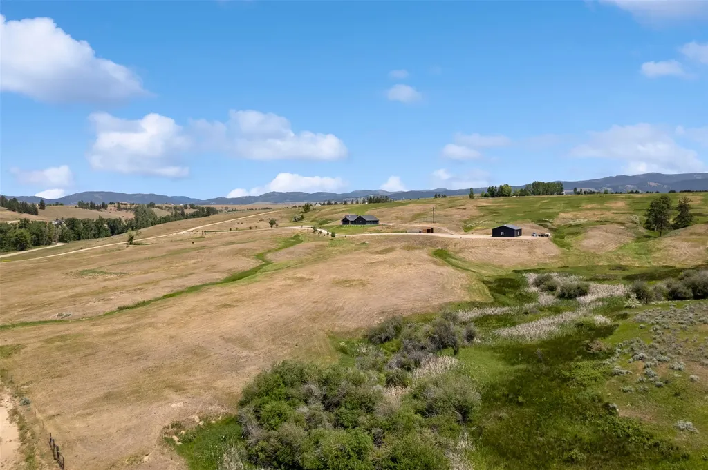 559 Stage Springs Lane Stevensville MT 59870