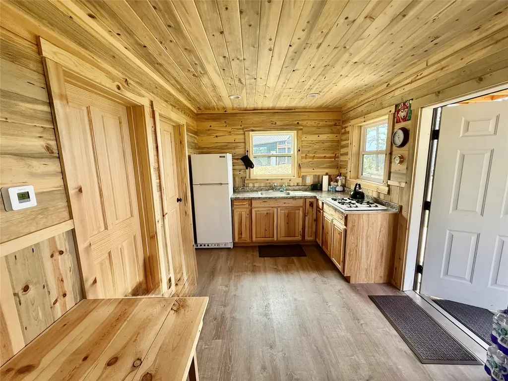 00 Sudden Valley Property Cascade MT 59421