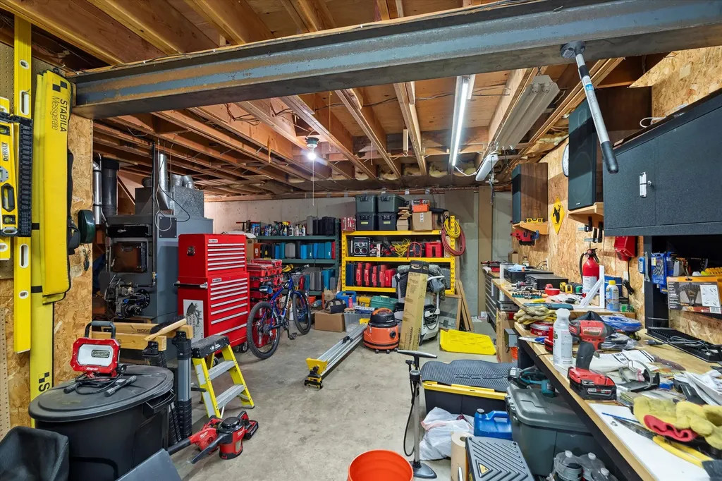 90 Ocallahan Lane Trout Creek MT 59874