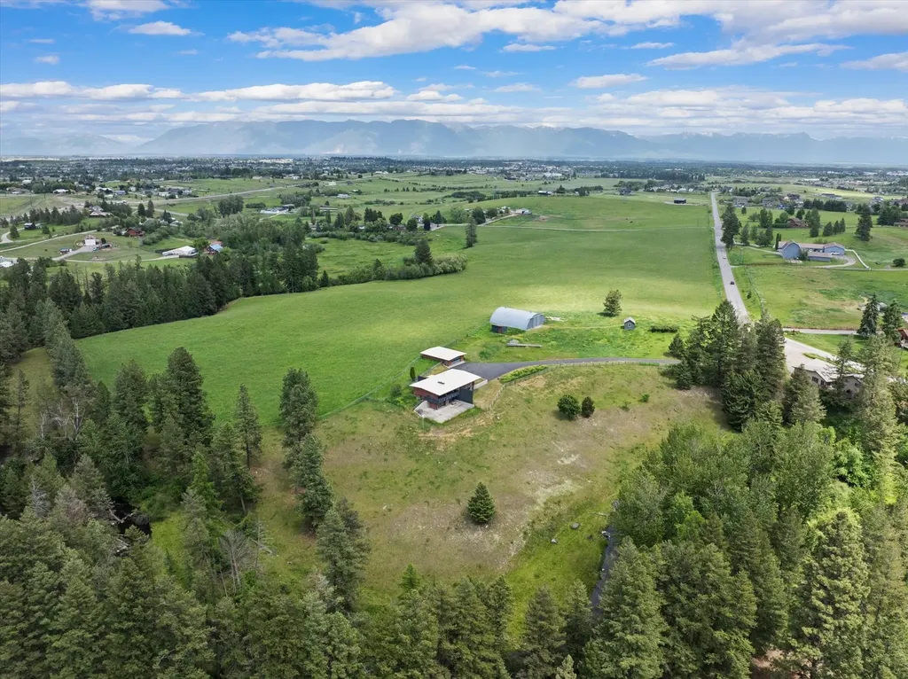 1695 Whalebone Drive Kalispell MT 59901