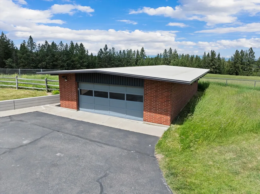 1695 Whalebone Drive Kalispell MT 59901