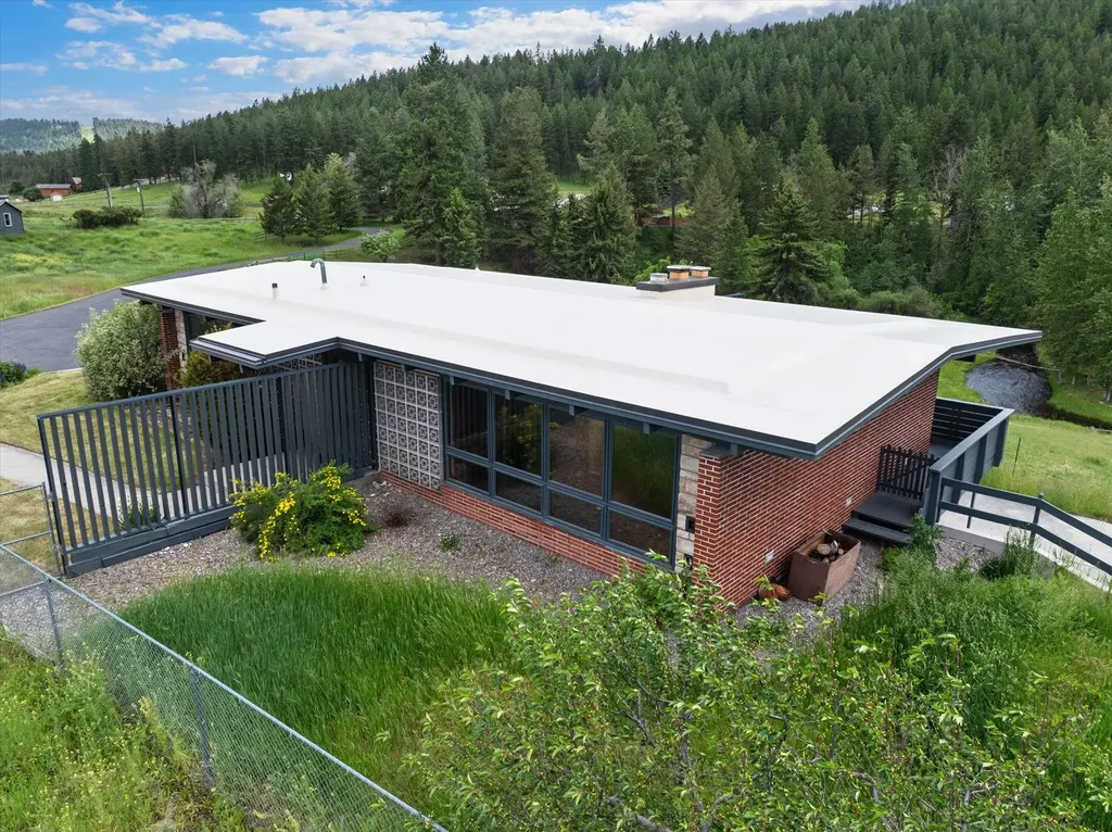 1695 Whalebone Drive Kalispell MT 59901