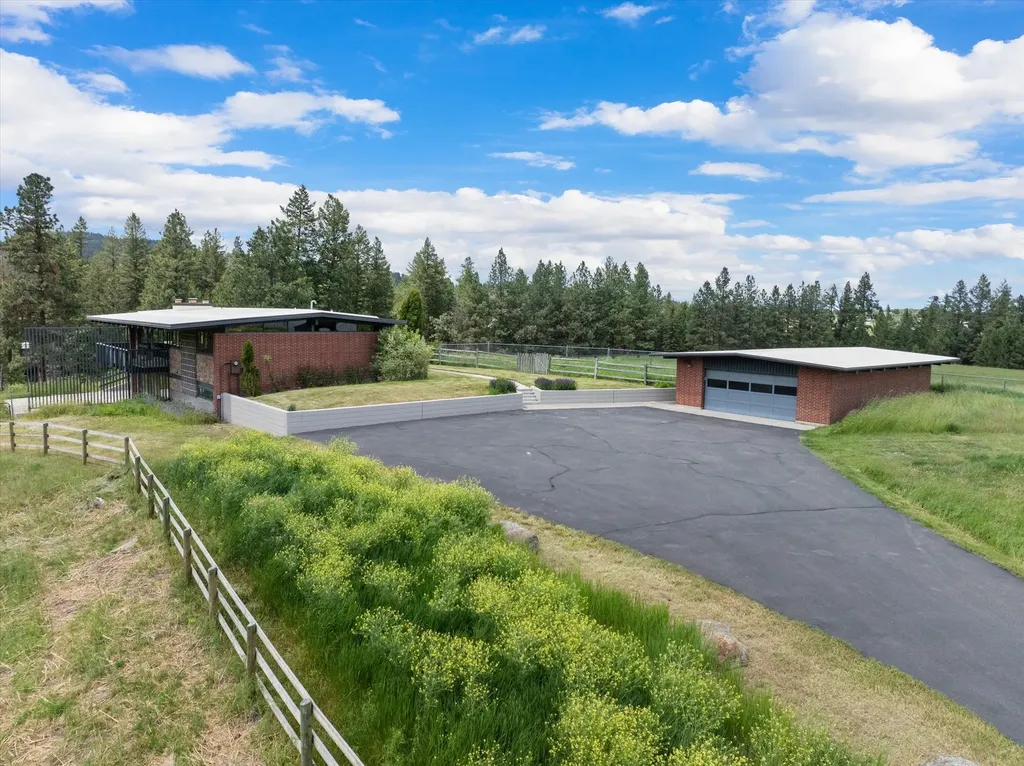1695 Whalebone Drive Kalispell MT 59901