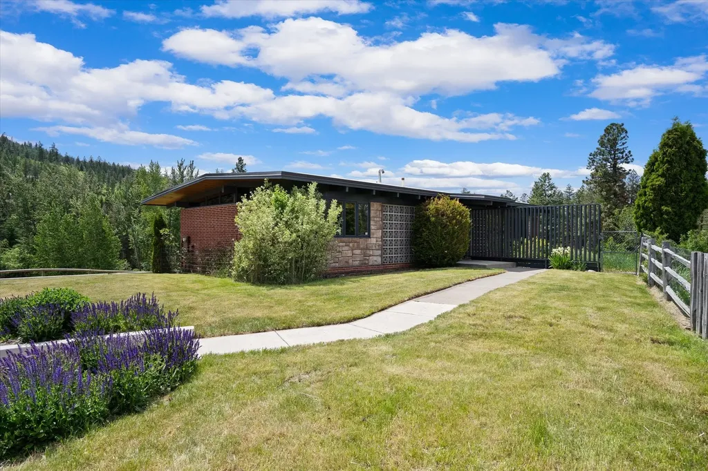 1695 Whalebone Drive Kalispell MT 59901