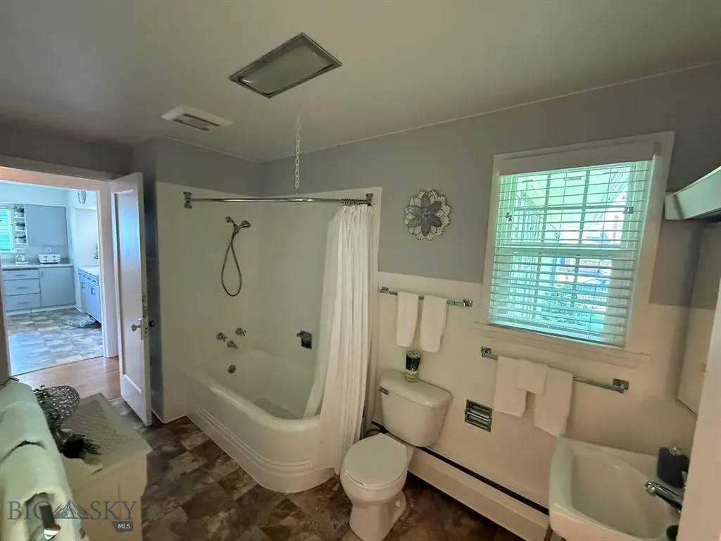 2821 Edwards Street Butte MT 59701
