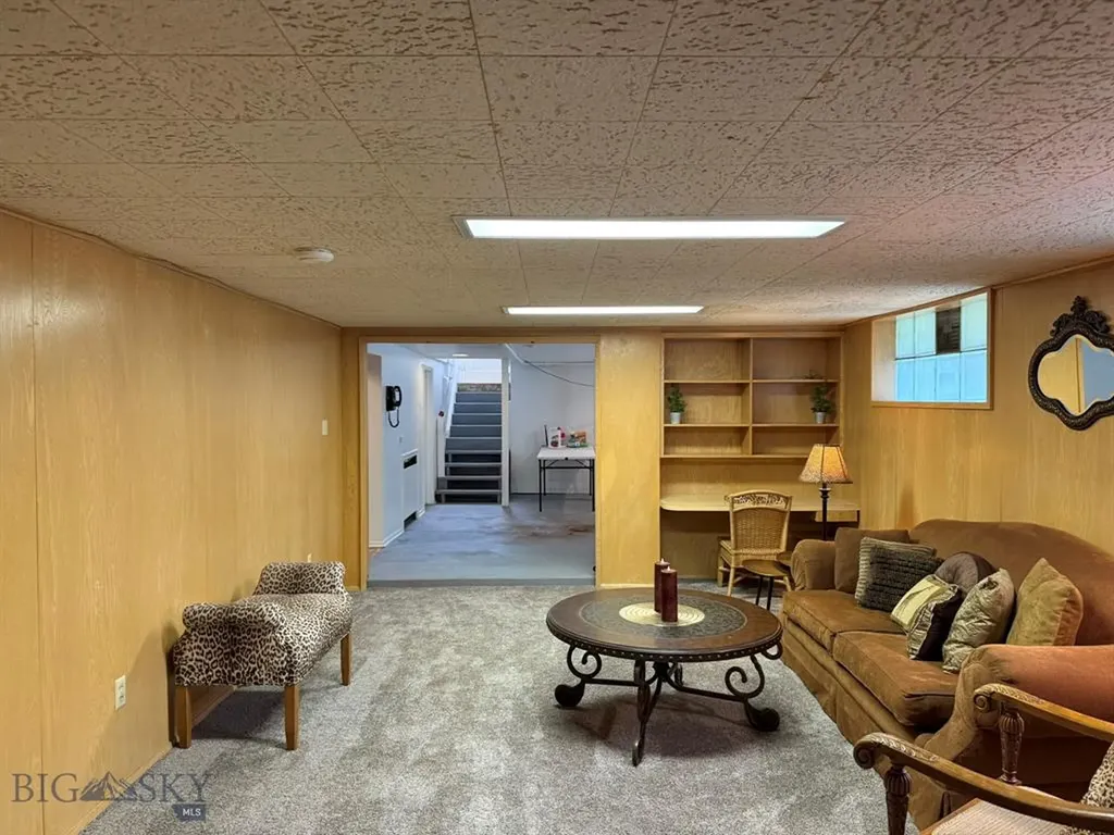 2821 Edwards Street Butte MT 59701