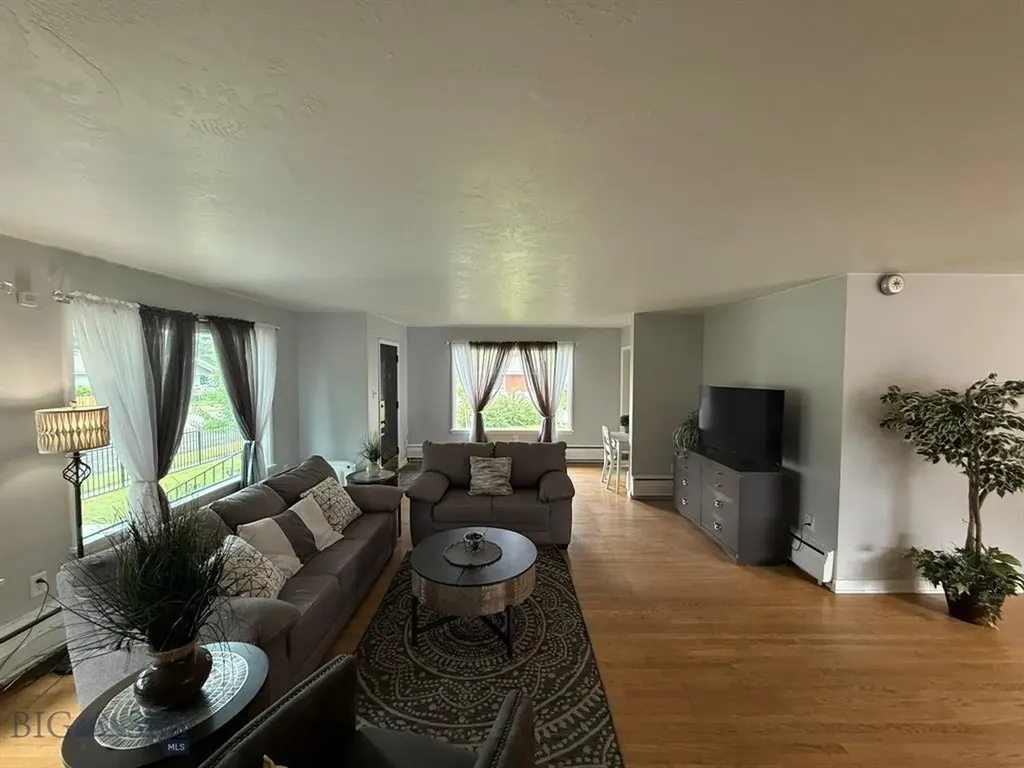 2821 Edwards Street Butte MT 59701
