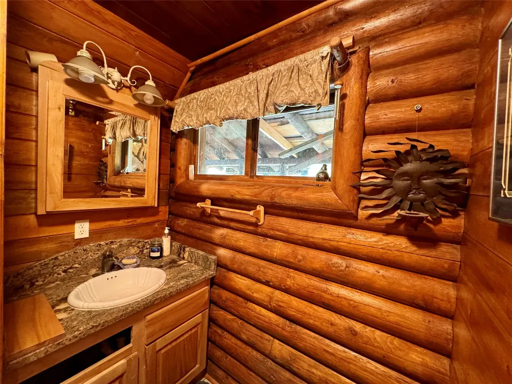 17 Twenty Peak Gulch Lane Trout Creek MT 59874