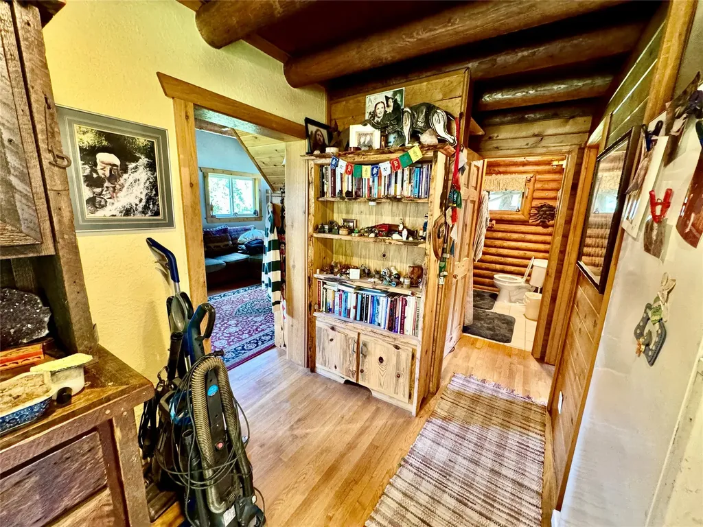 17 Twenty Peak Gulch Lane Trout Creek MT 59874