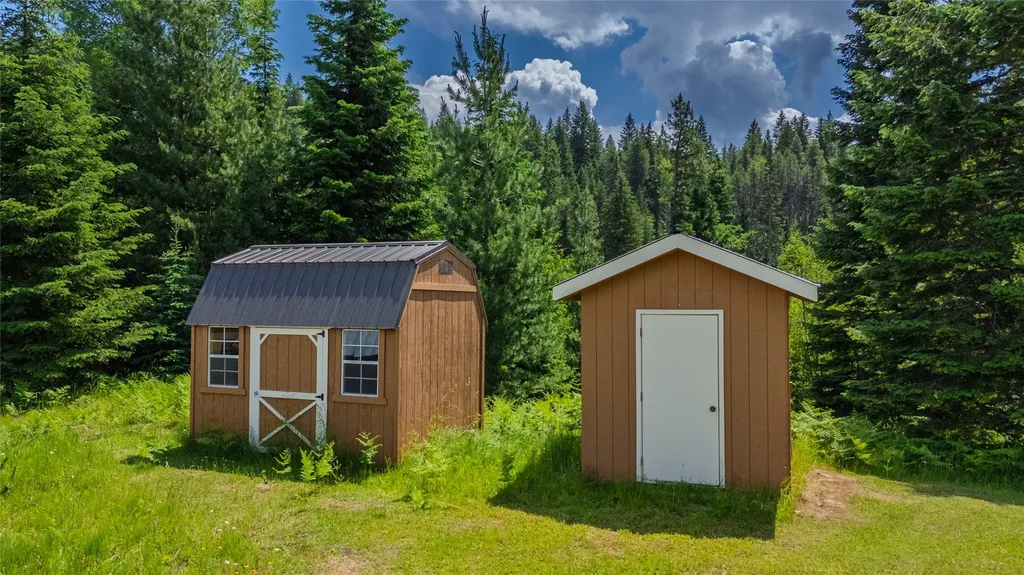 17 Twenty Peak Gulch Lane Trout Creek MT 59874