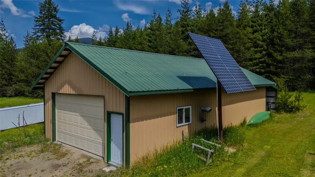 17 Twenty Peak Gulch Lane Trout Creek MT 59874