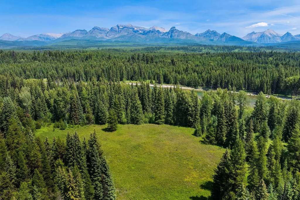 Nhn North Fork Road Polebridge MT 59928