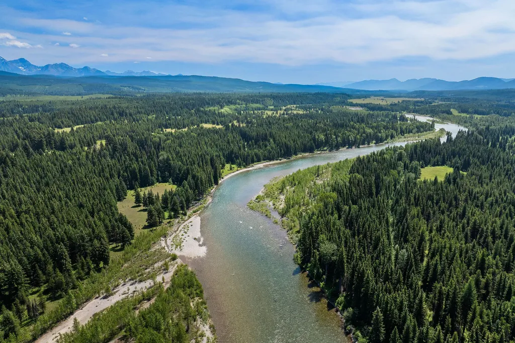 Nhn North Fork Road Polebridge MT 59928