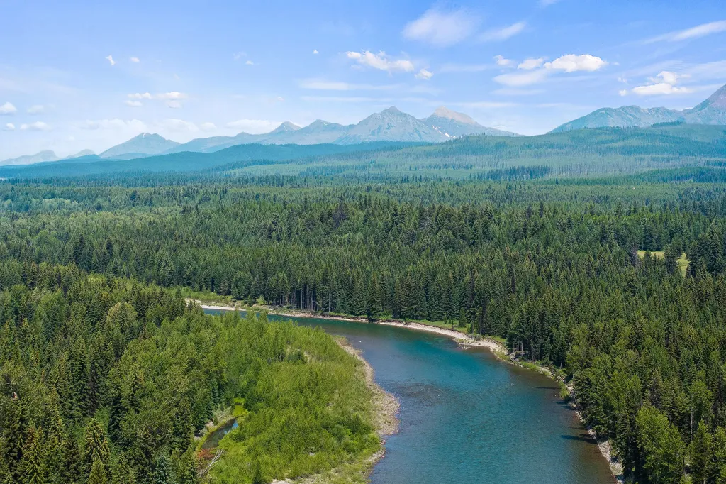 Nhn North Fork Road Polebridge MT 59928