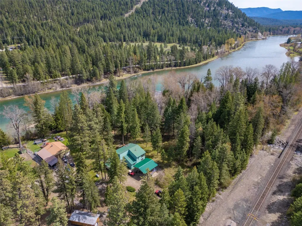 74 Cedar Creek Libby MT 59923
