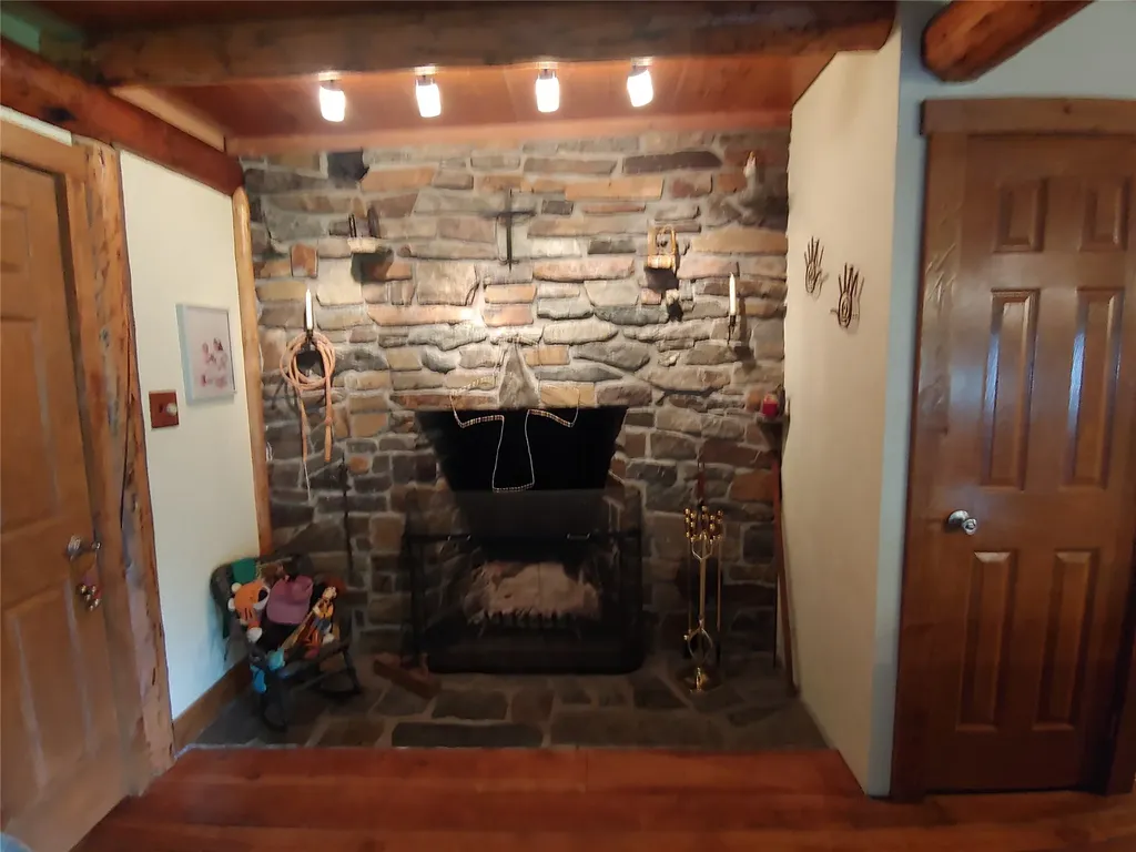 175 Gorman Lane Condon MT 59826