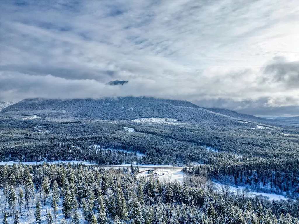 11315 Us Highway 2 E West Glacier MT 59936