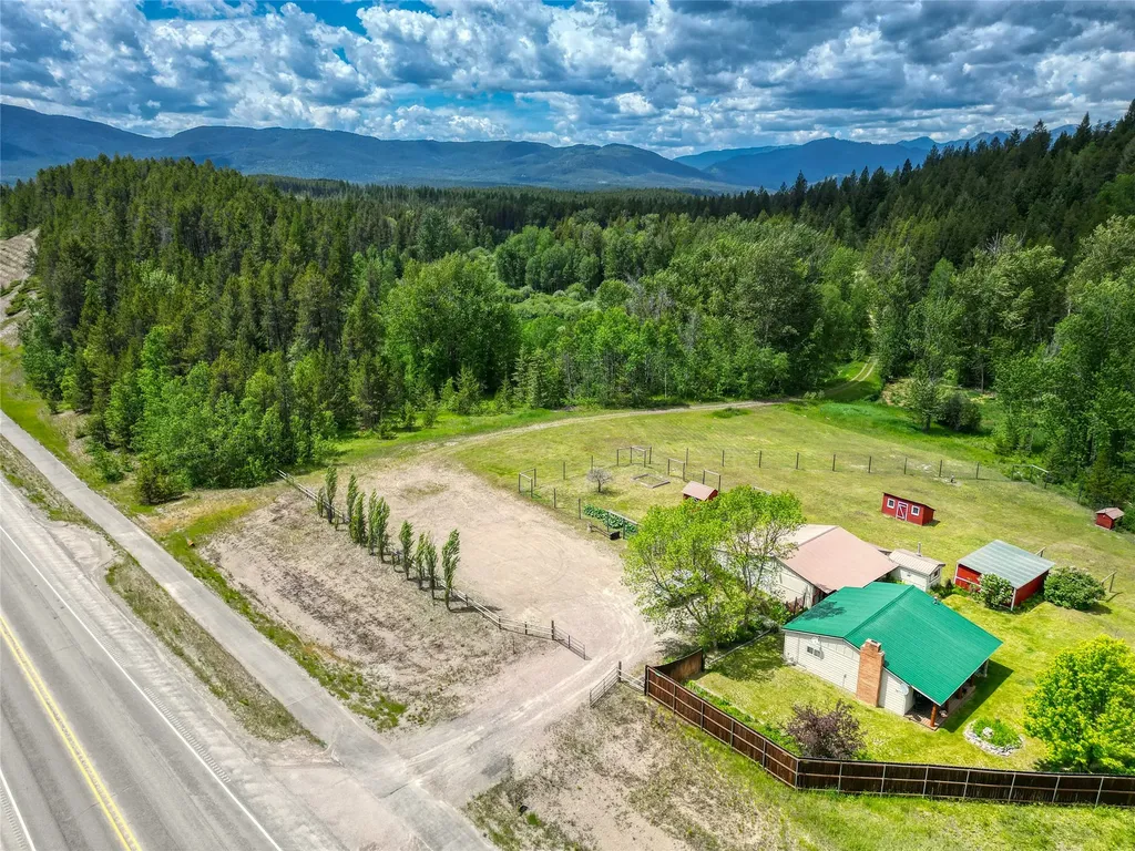 11315 Us Highway 2 E West Glacier MT 59936