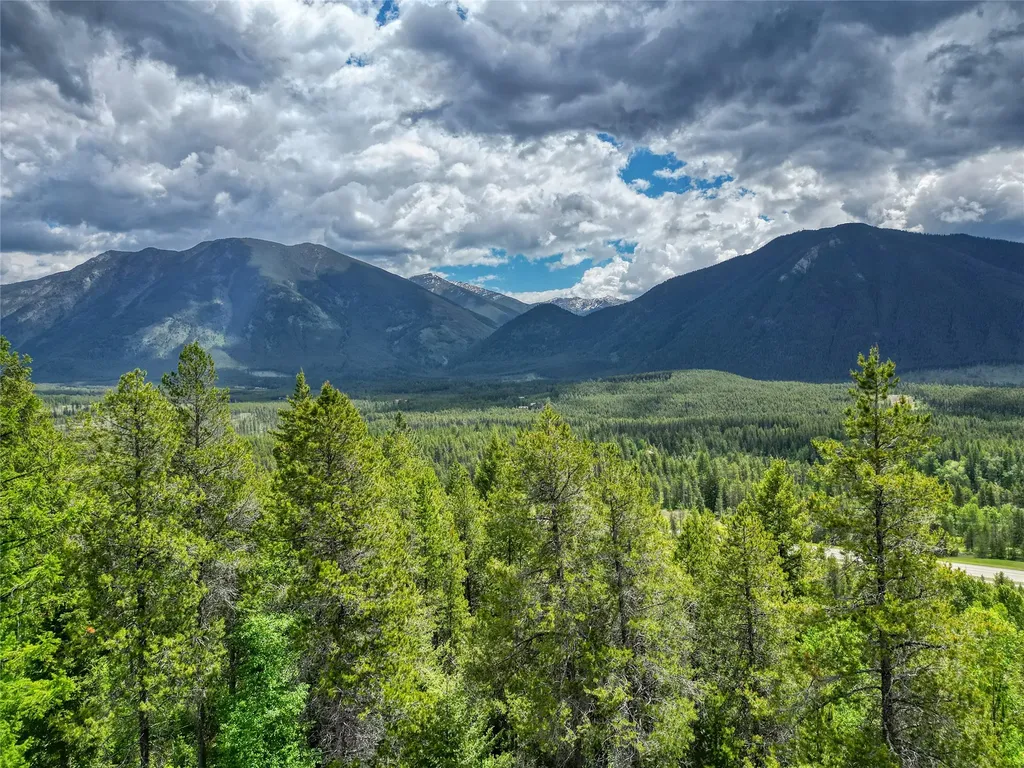 11315 Us Highway 2 E West Glacier MT 59936