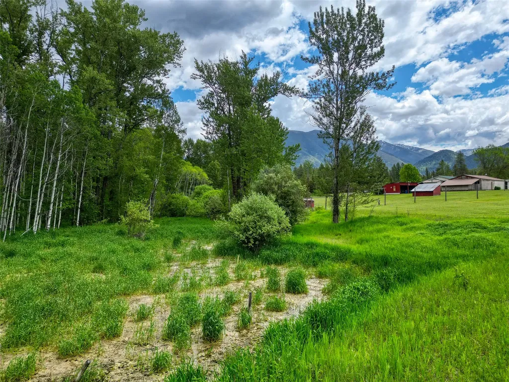 11315 Us Highway 2 E West Glacier MT 59936