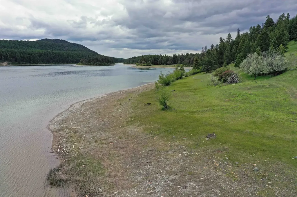 Nhn Ray Flanagan Lane Eureka MT 59917