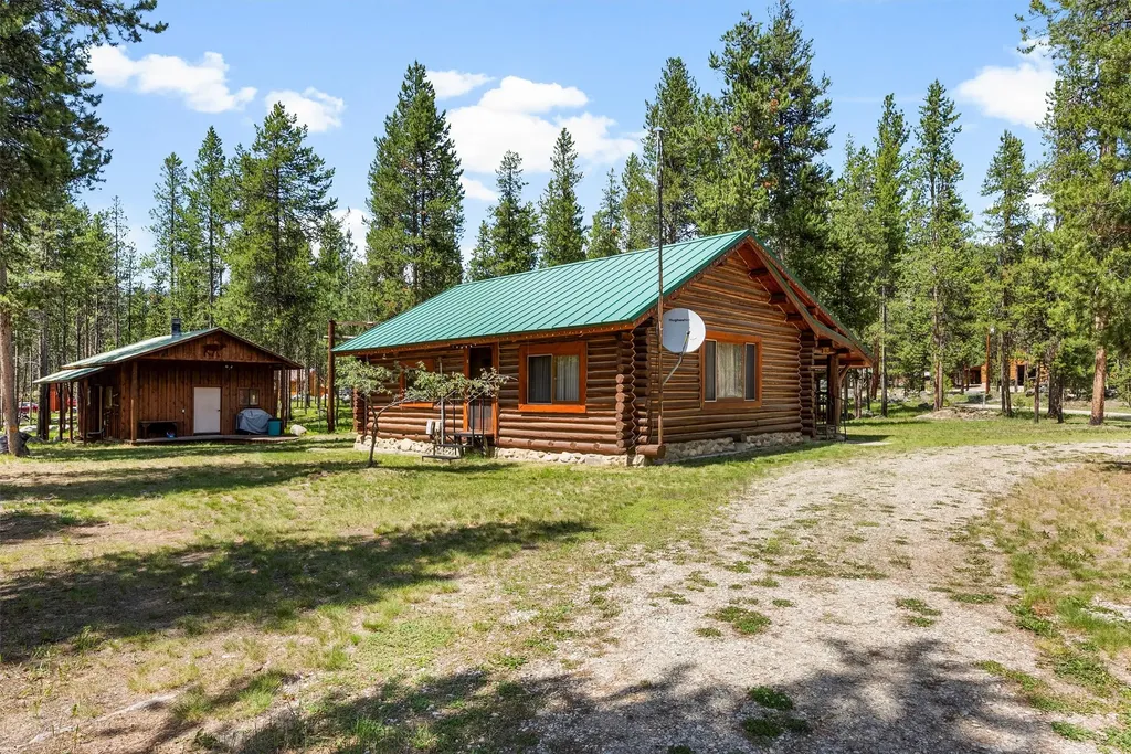 392 Leisure Lane Sula MT 59871