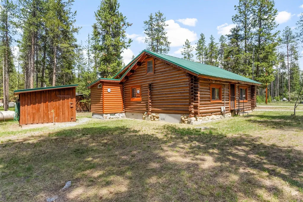 392 Leisure Lane Sula MT 59871