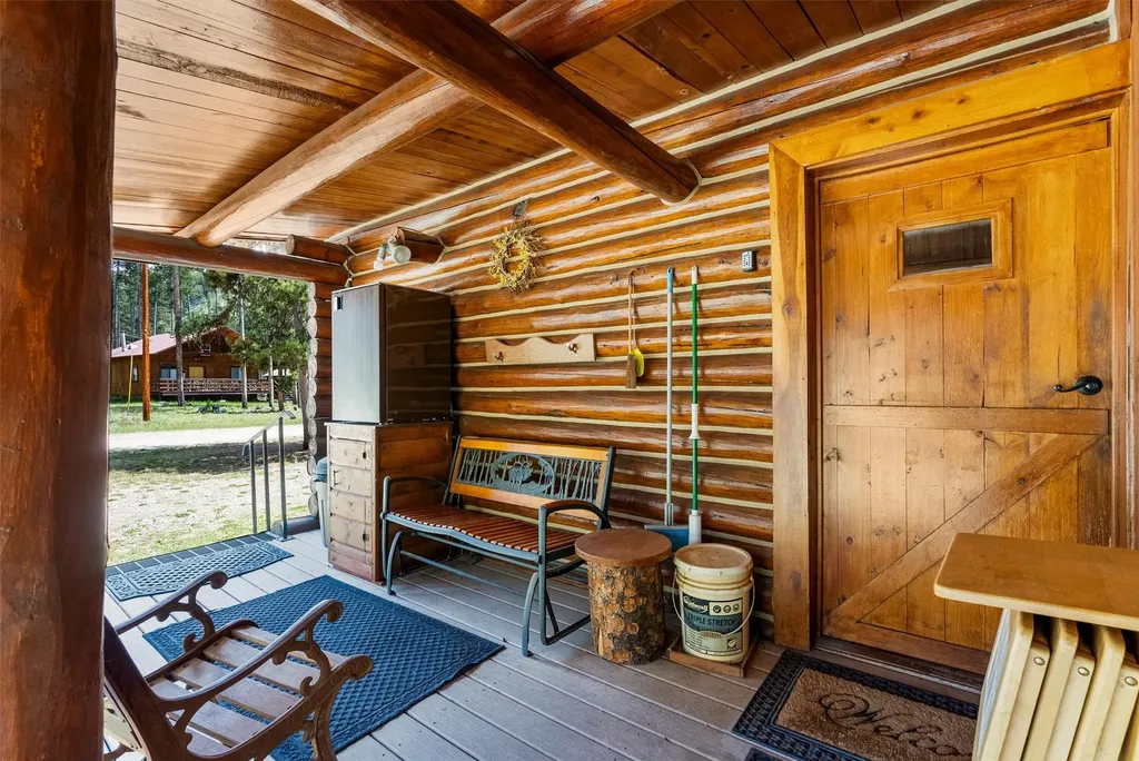 392 Leisure Lane Sula MT 59871