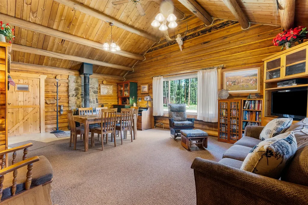 392 Leisure Lane Sula MT 59871