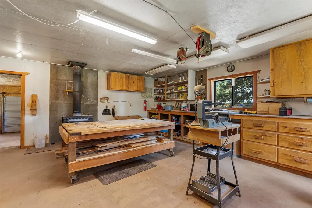 392 Leisure Lane Sula MT 59871