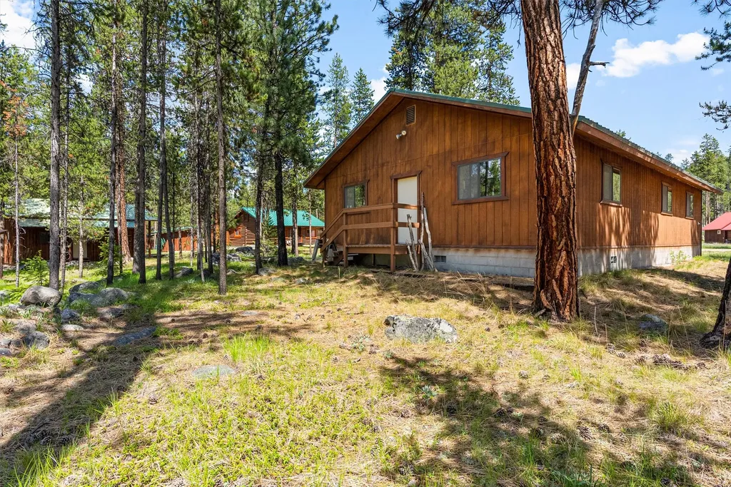 392 Leisure Lane Sula MT 59871