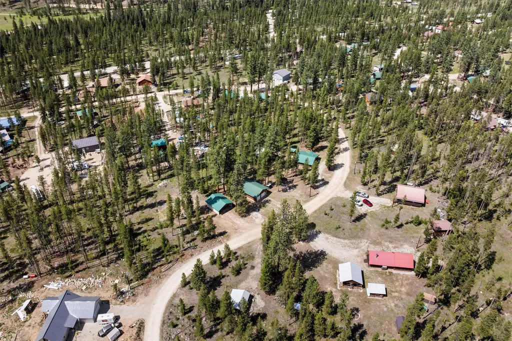 392 Leisure Lane Sula MT 59871