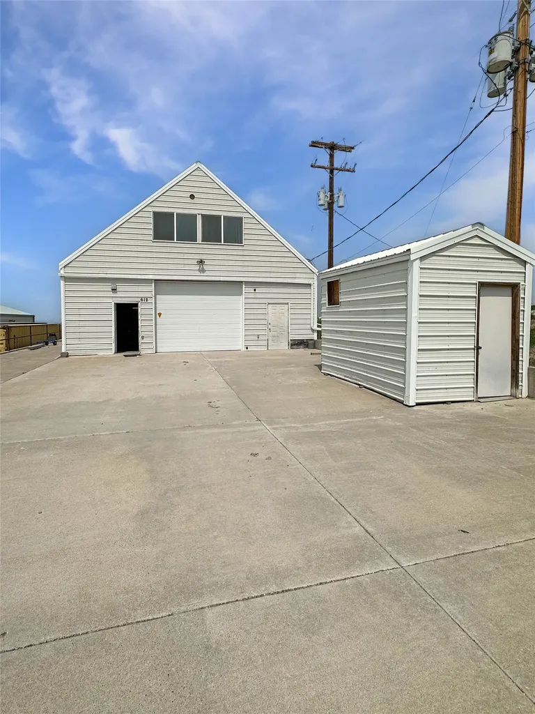 612 W Main Street Cut Bank MT 59427