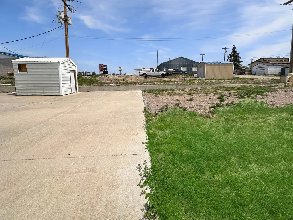 612 W Main Street Cut Bank MT 59427