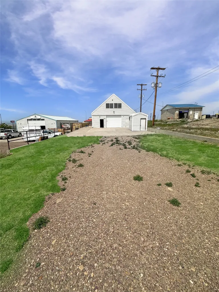 612 W Main Street Cut Bank MT 59427