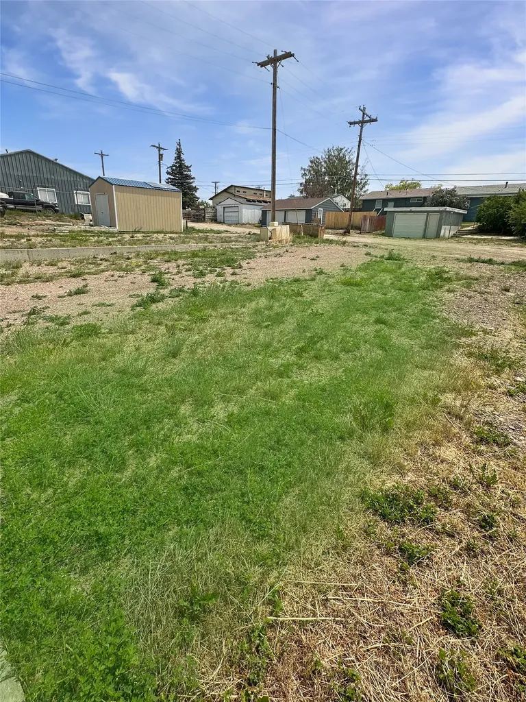 612 W Main Street Cut Bank MT 59427