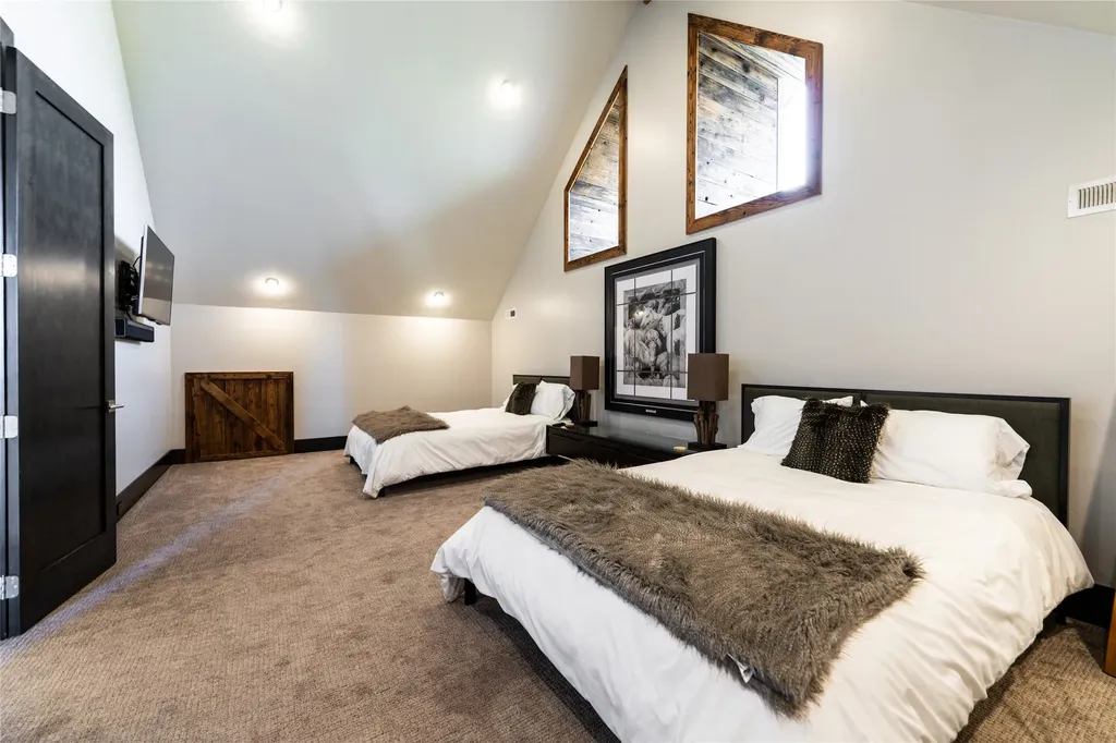 155 Peacemaker Ridge Road Belt MT 59412