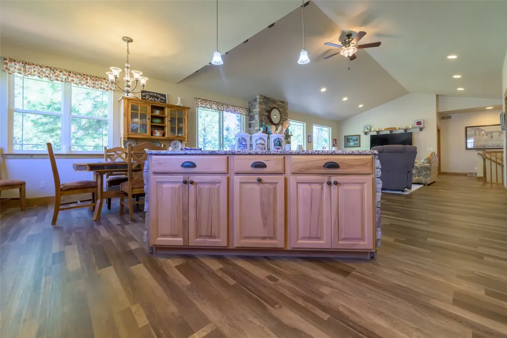 10487 Coulter Pine Street Lolo MT 59847
