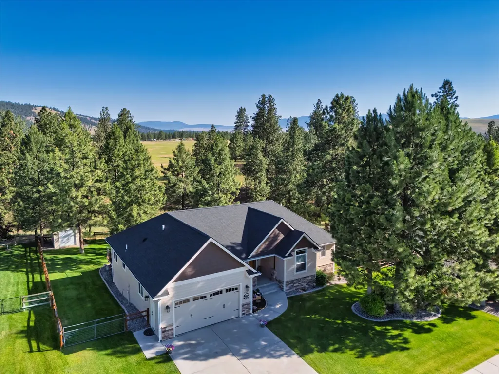 10487 Coulter Pine Street Lolo MT 59847
