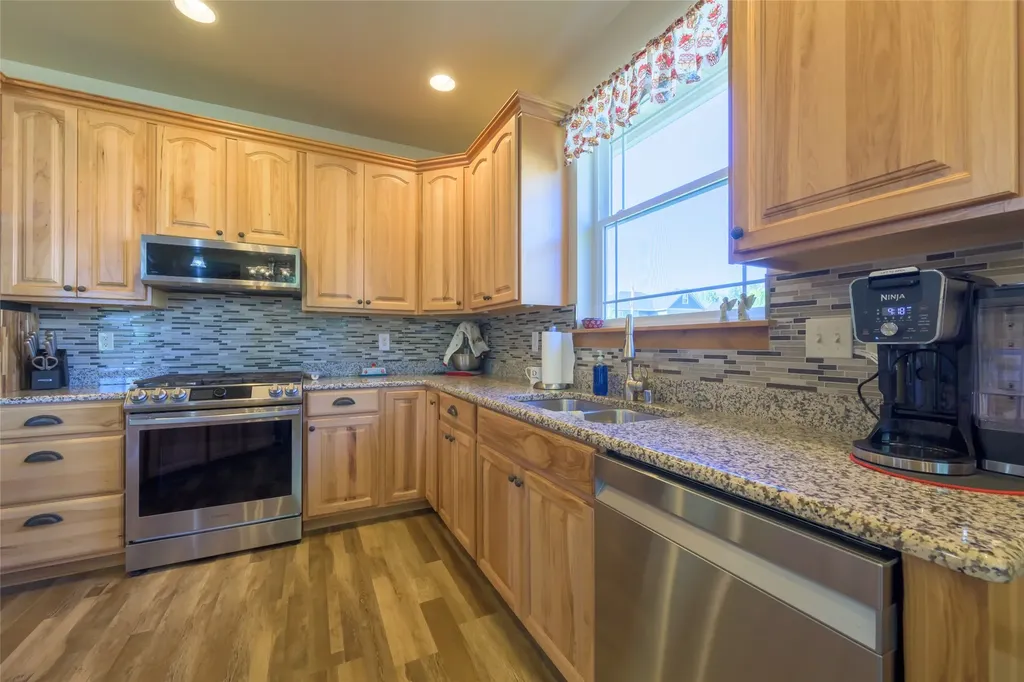 10487 Coulter Pine Street Lolo MT 59847