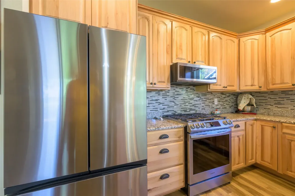 10487 Coulter Pine Street Lolo MT 59847