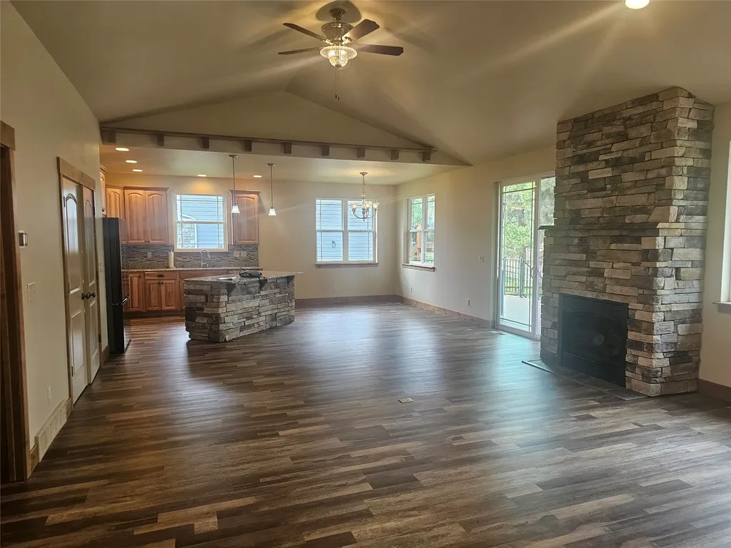 10487 Coulter Pine Street Lolo MT 59847