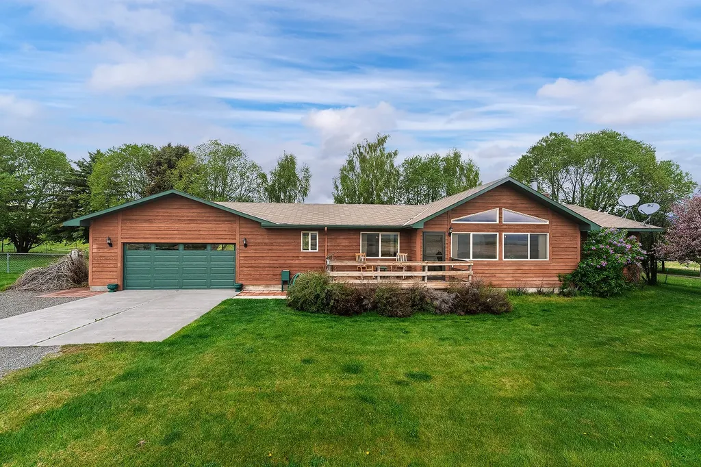 3 Cascade Lane Livingston MT 59047