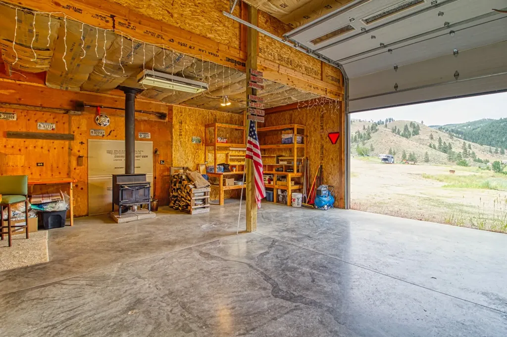 4310 Dugout Gulch Road Darby MT 59829