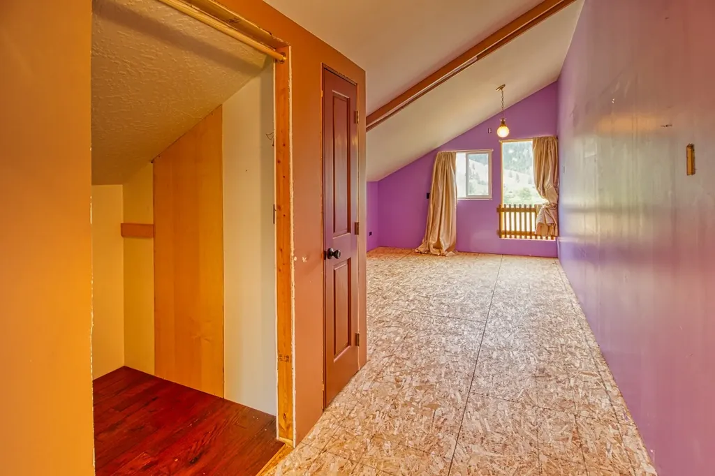 4310 Dugout Gulch Road Darby MT 59829