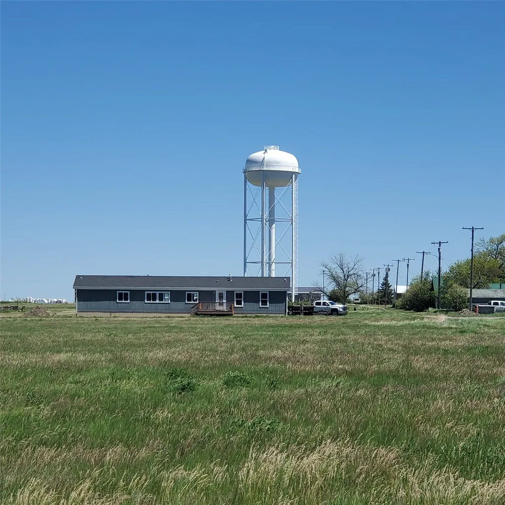 730 Iowa Avenue Valier MT 59486